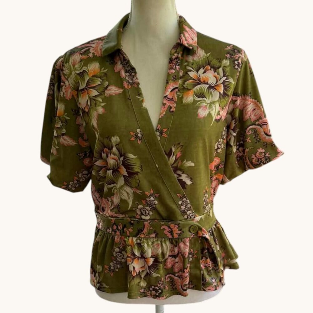 TRACY EVANS Wrap Top Women’s Large Floral Short Bubble Sleeves V Neck Stretch